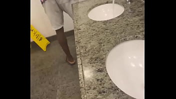 Mocking Stranger in Mall Bathroom After Movie (mayconleon.net)