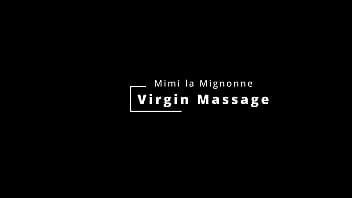 Massage vierge innocent juteux sexy de Mimi