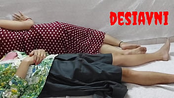 Desiavni hijastra colegiala follada duro mientras duerme orgasum claro hindi voz