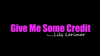 Lily Larimar supplie "Pourriez-vous me laisser emprunter de l'argent - je ferai n'importe quoi?" -S15:E5