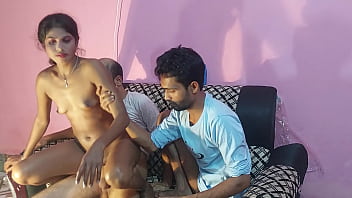Trio amateur Desi villageoise ayant des relations sexuelles avec deux petits amis, Hanif pk et Sumona et Manik