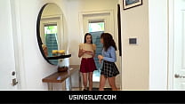 UsingSlut - Die religiösen Mädchen Willow Ryder und JC Wilds lernen in der FreeUse Academ, wie man gehorcht