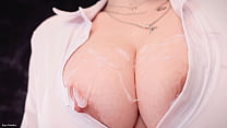 sexy video GRATUITO: la MILF dell'ufficio vuole CUM sulle sue grandi TETTE naturali - stuzzicare e sedurre - Arya Grander