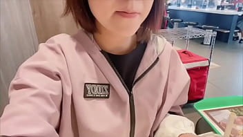 I went to Mac in the morning and got a part-time job of 50,000 yen, so I'm a female college student who goes to the pawn shop I'm looking forward to once a month. A 20-year-old woman who wants to forget everything and moans with her boyfriend&#0