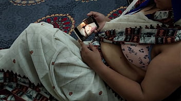 Video viral de Devar Bhabhi Ki Chudai! Porno indio en clara voz hindi...