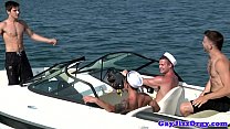 Orgia de marinheiro gay ao ar livre com Chip Young