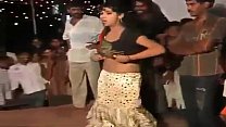New Village danza pubblica nel sud dell'India